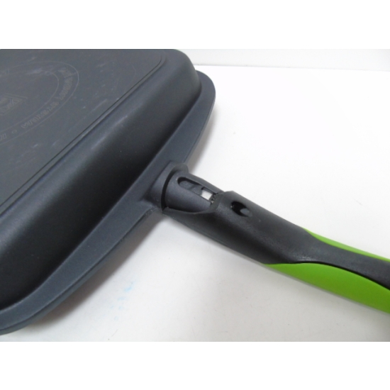 Patelnia grillowa BRA Prior 28 cm teflonowa